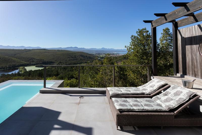 4 Bedroom Property for Sale in Baron View Western Cape